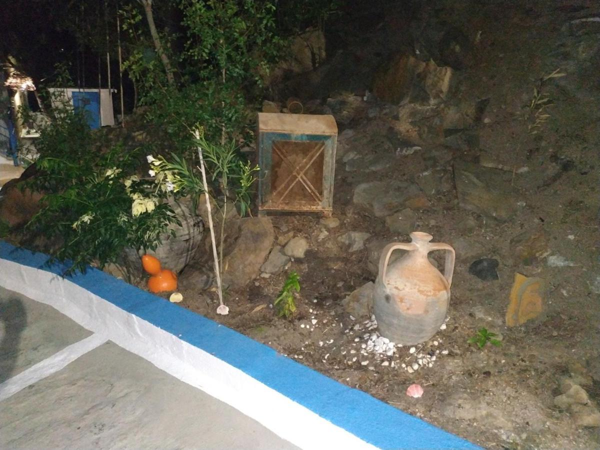 Villa Kotetsi - Rooms To Let - Volissos - Chios Экстерьер фото
